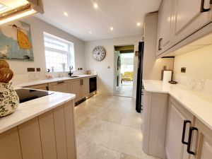 Kitchen- click for photo gallery